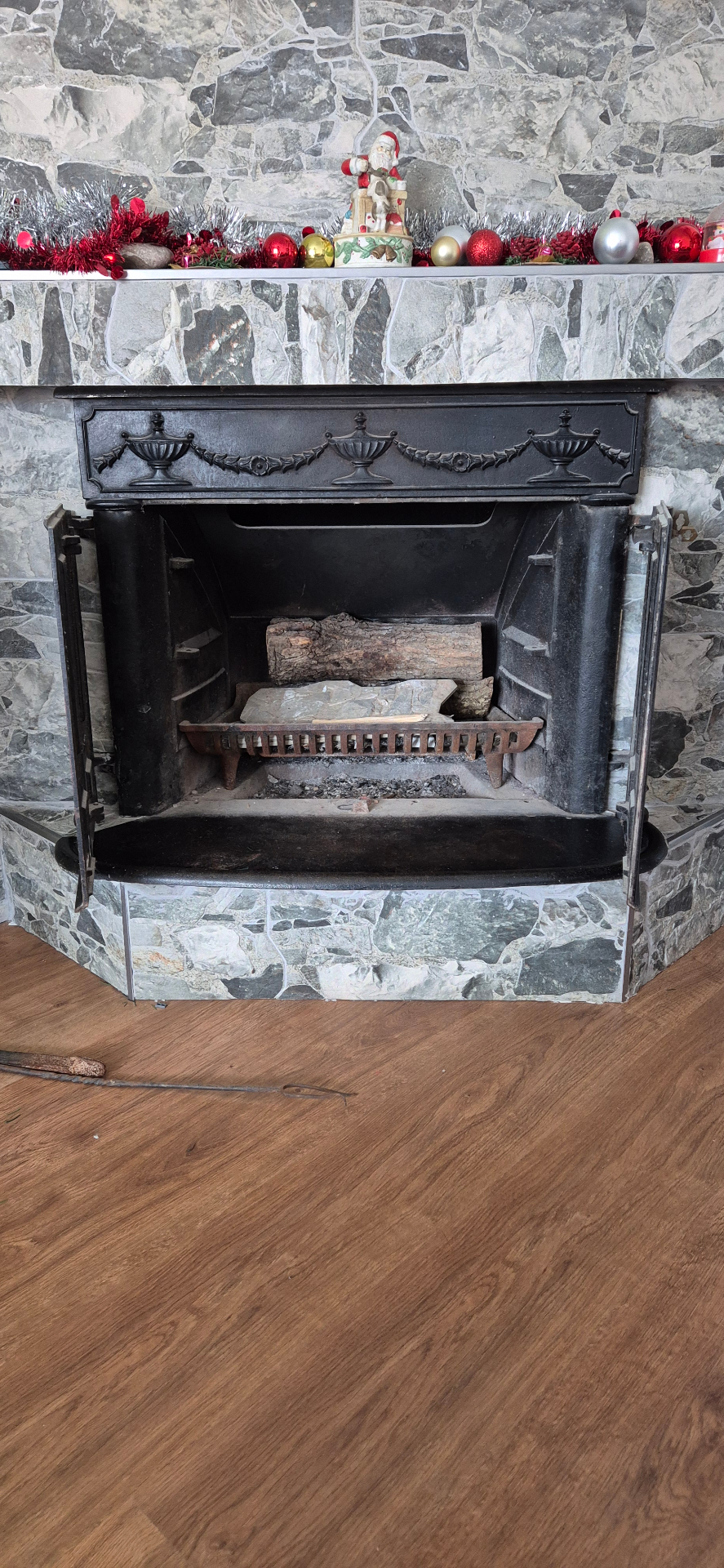 Llar de foc revisada i posada a punt per ROGASAN